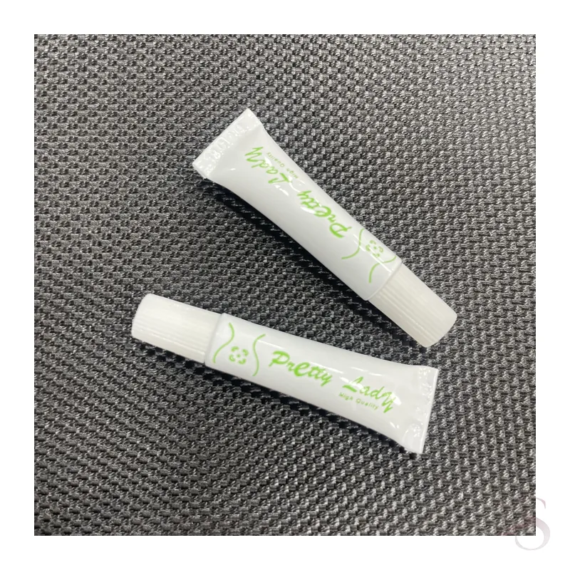Pretty Lady Mini Lash Glue Set of 2
