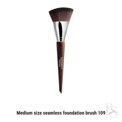 Quick Fix Foundation Brush 109