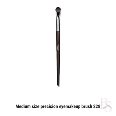 Quick Fix Precision Eyeshadow Brush228