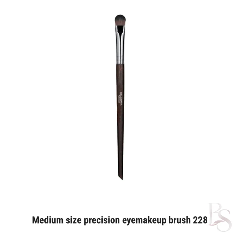 Quick Fix Precision Eyeshadow Brush228