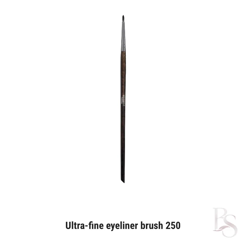 Quick Fix Ultra-Fine Eyeliner Brush 250