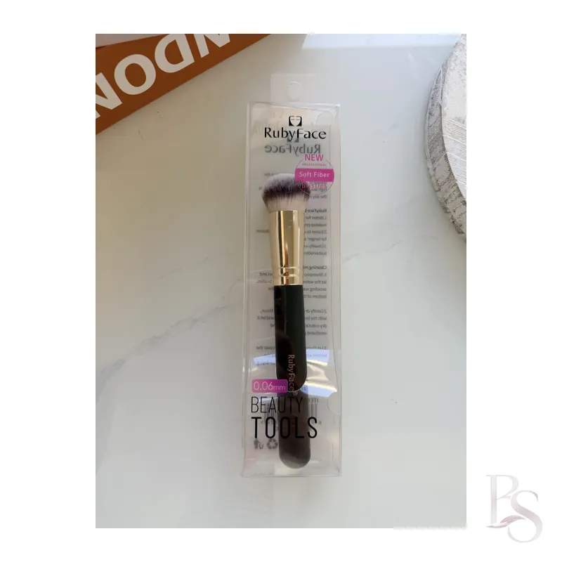 Ruby Face Round Brush